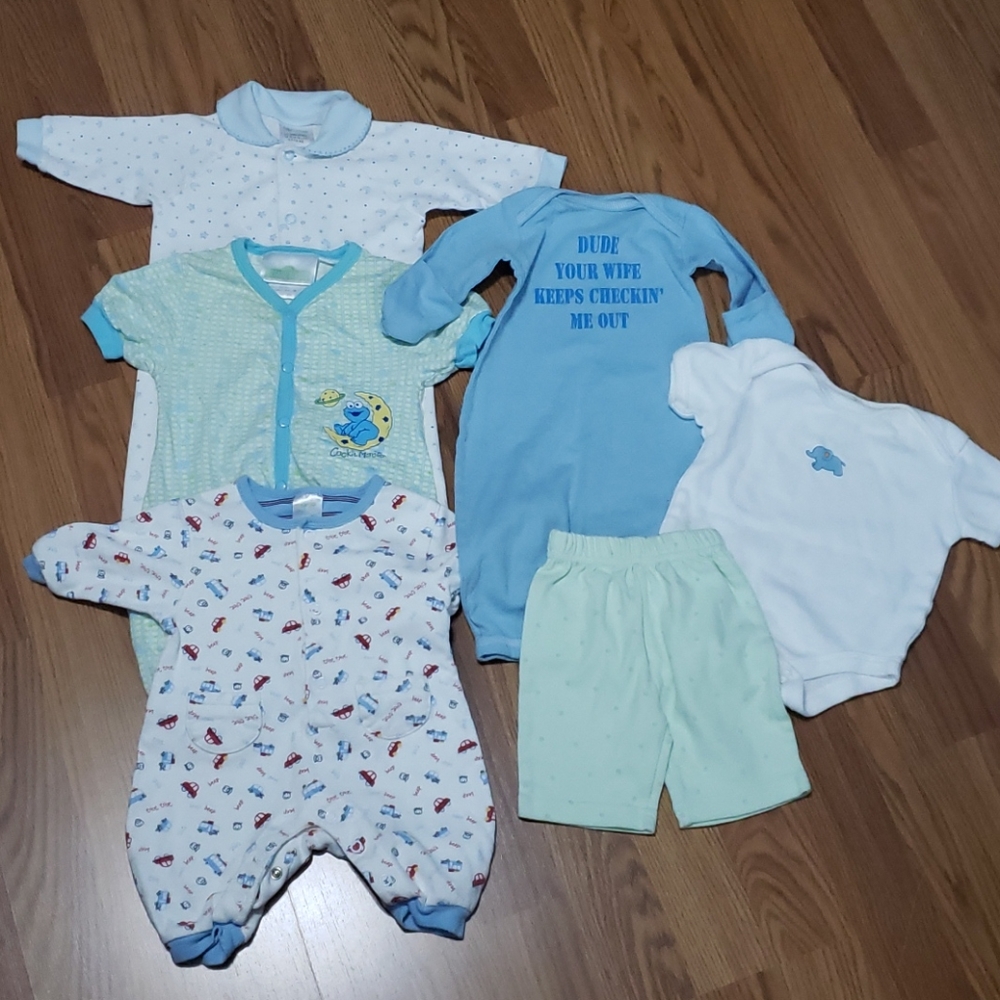 Baby boy newborn 3M 6 piece clothing lot onesiesl